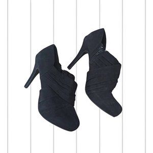 7 1/2 Women's Platform Booties